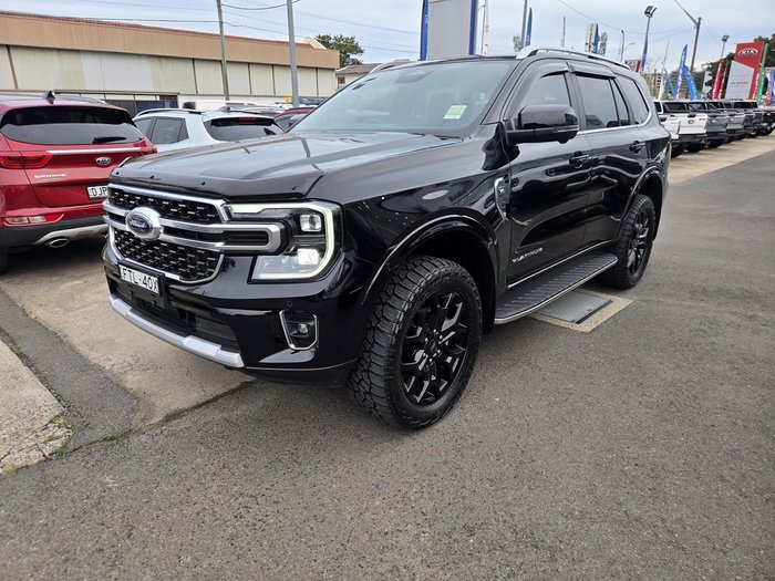 2025 Ford Everest Platinum