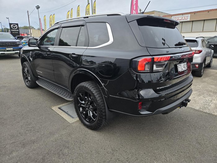 2025 Ford Everest Platinum