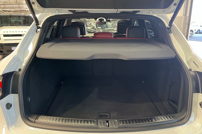 2023 Porsche Macan T
