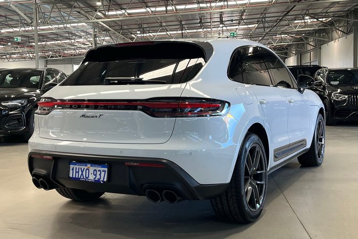 2023 Porsche Macan T