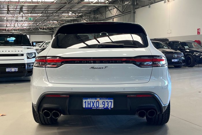 2023 Porsche Macan T