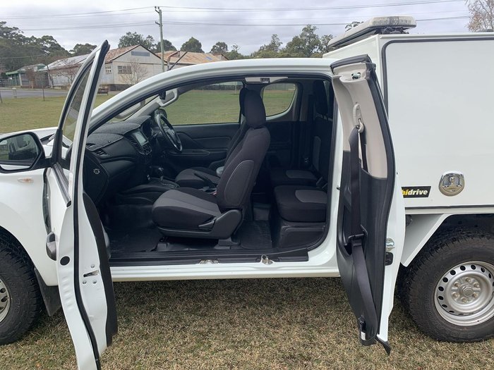 2022 Mitsubishi Triton GLX MR MY22.5 4X4 Dual Range White