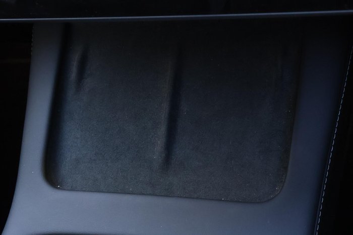 2022 Tesla Model Y Rear-Wheel Drive