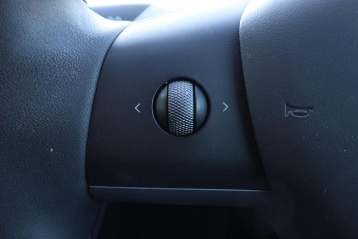 2022 Tesla Model Y Rear-Wheel Drive