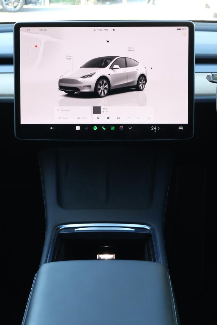 2022 Tesla Model Y Rear-Wheel Drive