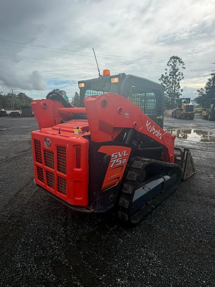 2023 Kubota Svl75-2