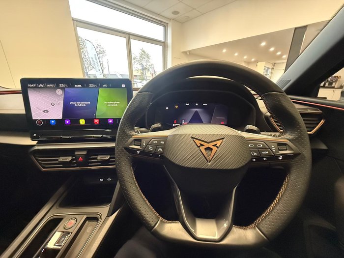 2023 CUPRA Leon V