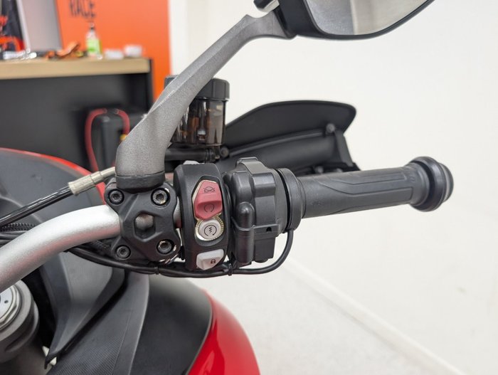 2021 DUCATI MULTISTRADA 950 S RED SW Red