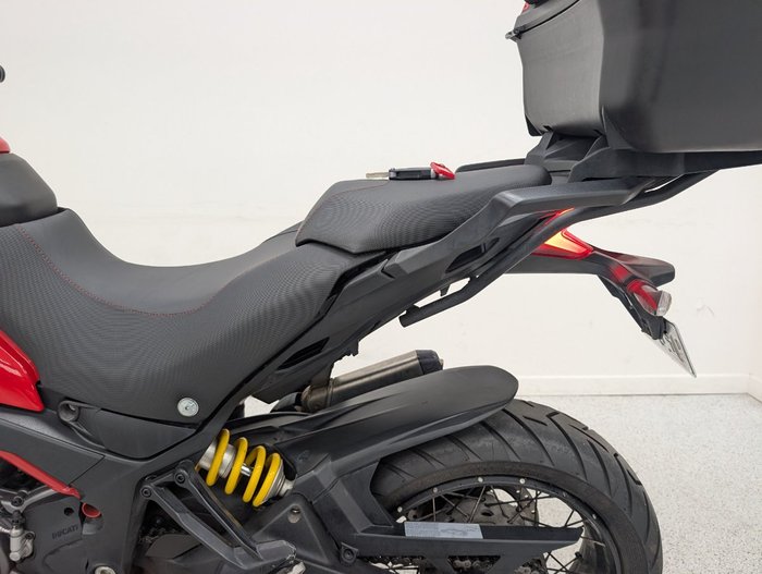 2021 DUCATI MULTISTRADA 950 S RED SW Red
