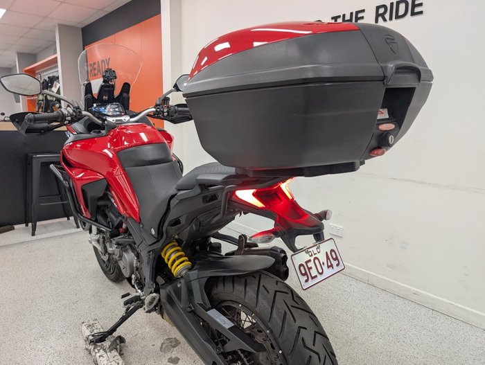 2021 DUCATI MULTISTRADA 950 S RED SW Red