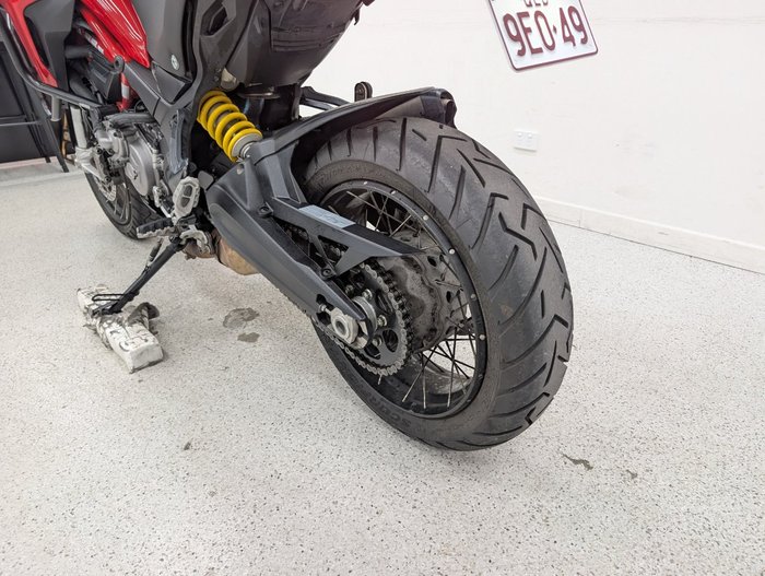 2021 DUCATI MULTISTRADA 950 S RED SW Red