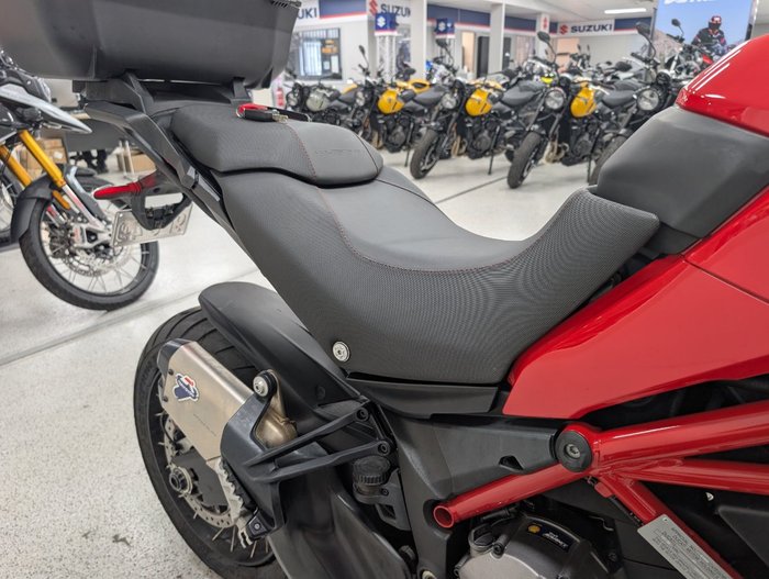 2021 DUCATI MULTISTRADA 950 S RED SW Red