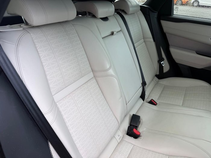 2018 Land Rover Range Rover Velar D300 R-Dynamic HSE