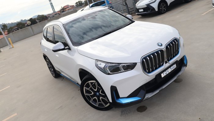 2023 BMW iX1 xDrive30 xLine