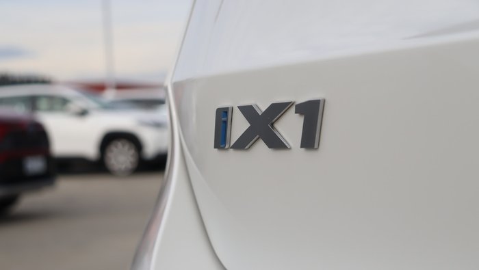 2023 BMW iX1 xDrive30 xLine
