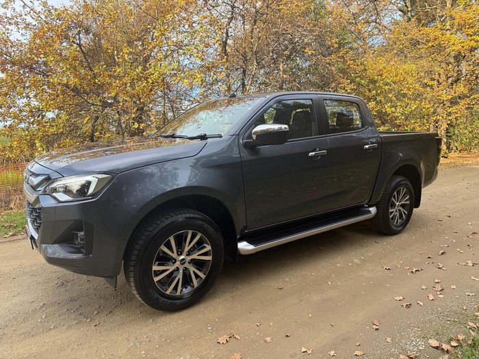 2025 Isuzu D-MAX LS-U