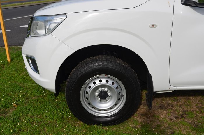 2020 Nissan Navara RX