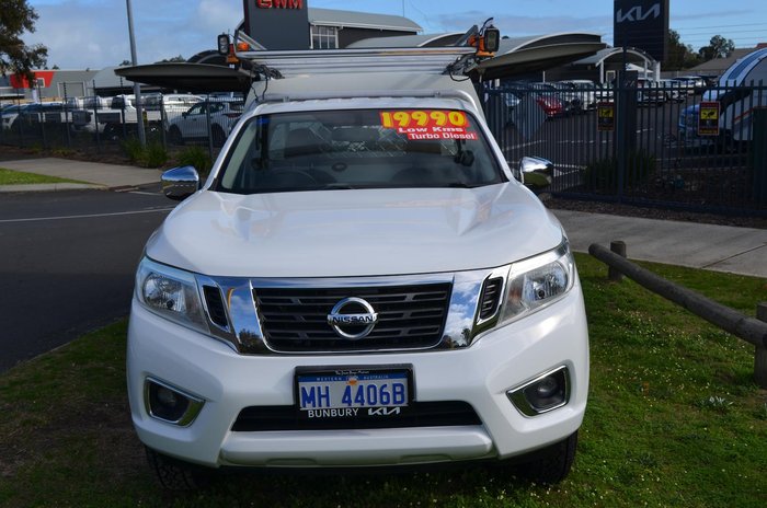 2020 Nissan Navara RX