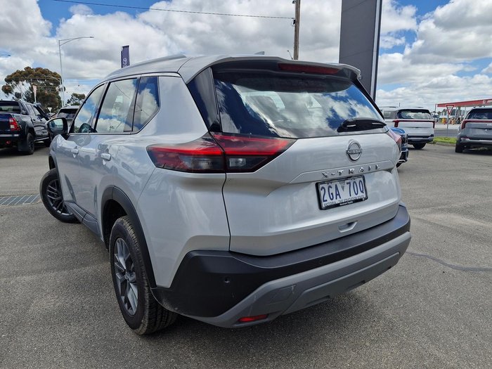 2024 Nissan X-TRAIL ST