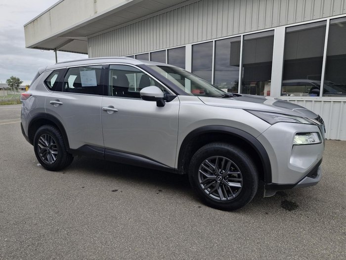 2024 Nissan X-TRAIL ST