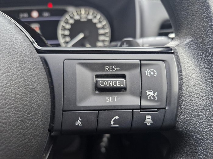 2024 Nissan X-TRAIL ST