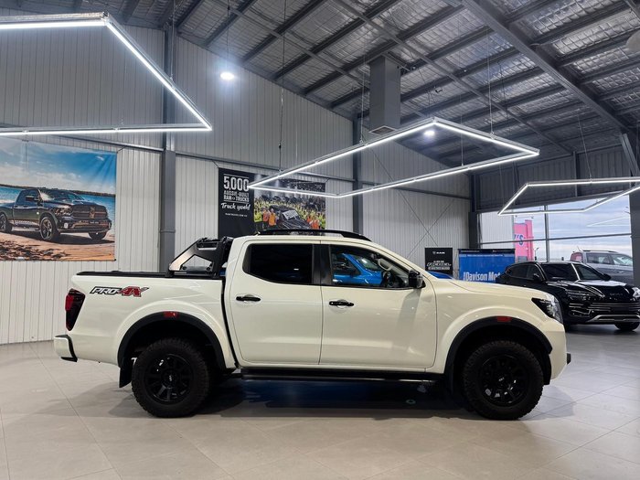 2021 Nissan Navara PRO-4X