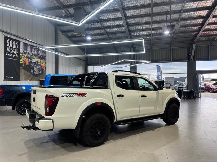 2021 Nissan Navara PRO-4X