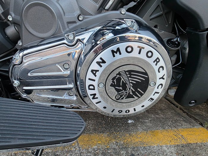 2026 Indian CHIEFTAIN LIMITED CRIMSON METALLIC