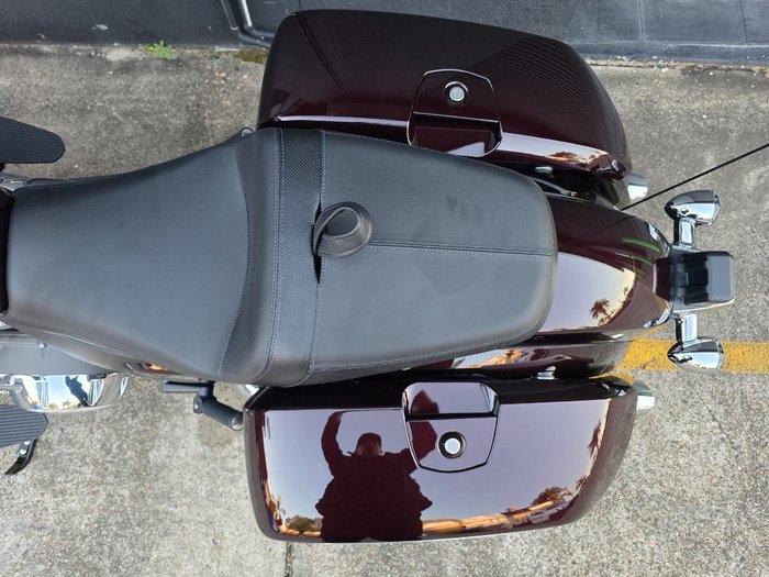 2026 Indian CHIEFTAIN LIMITED CRIMSON METALLIC