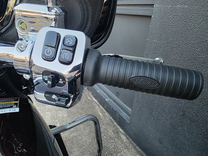 2026 Indian CHIEFTAIN LIMITED CRIMSON METALLIC