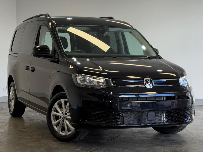 2025 Volkswagen Caddy TSI220