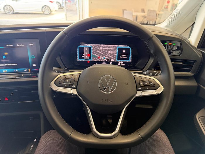 2025 Volkswagen Caddy TSI220