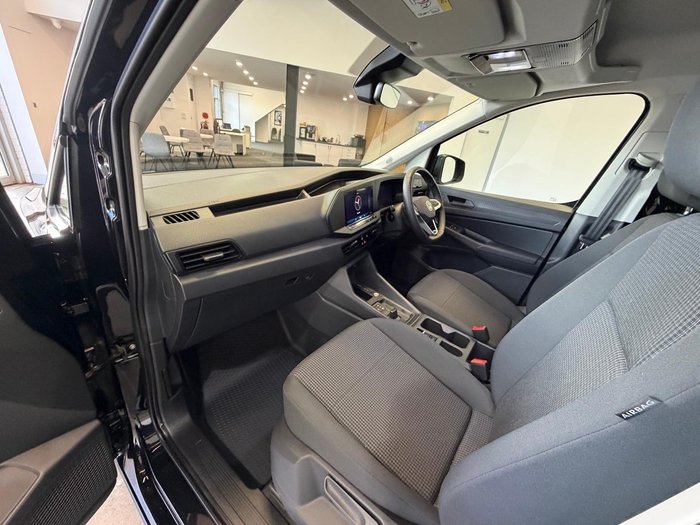 2025 Volkswagen Caddy TSI220