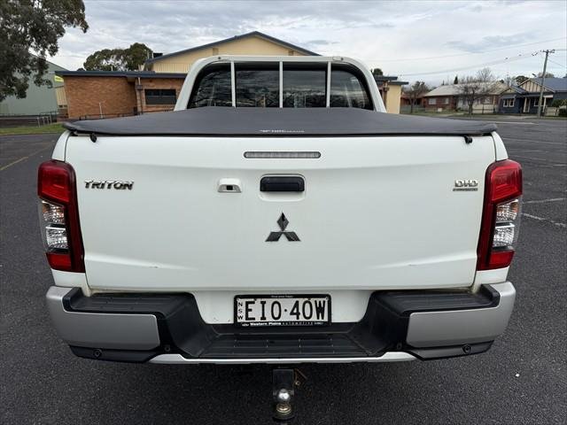 2020 Mitsubishi Triton GLX