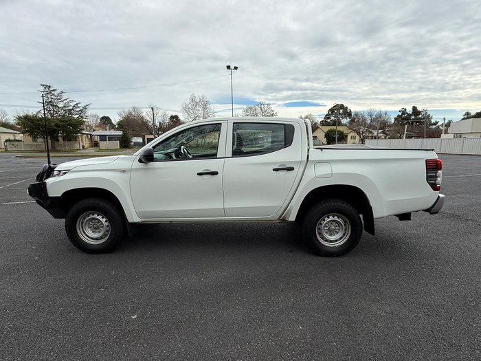 2020 Mitsubishi Triton GLX