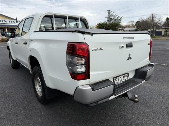 2020 Mitsubishi Triton GLX