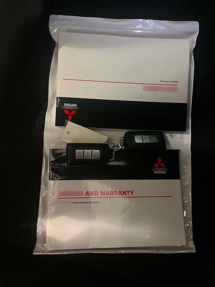2020 Mitsubishi Outlander Black Edition
