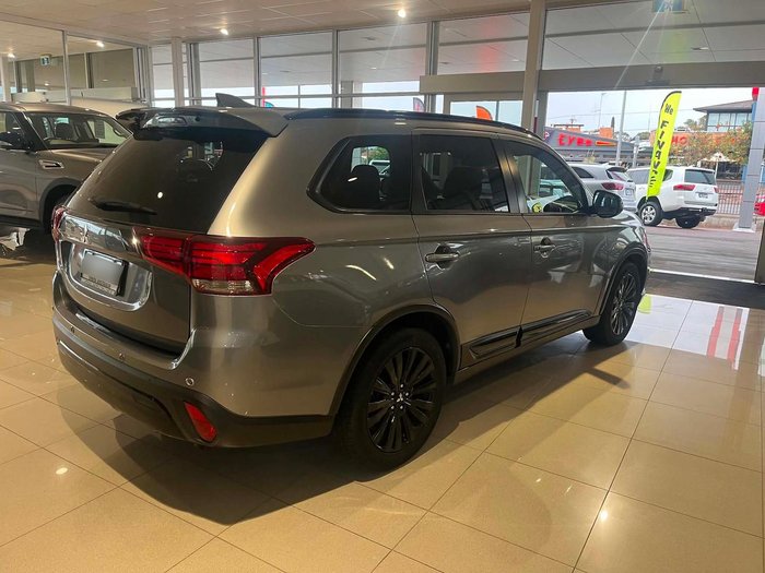 2020 Mitsubishi Outlander Black Edition