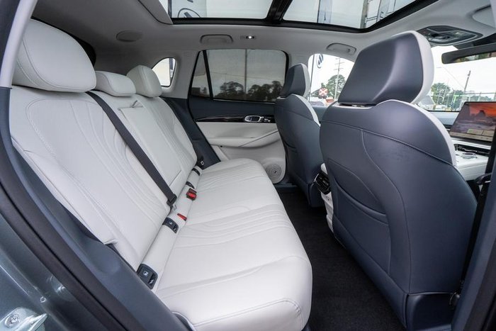 2026 Geely Starray EM-i Inspire