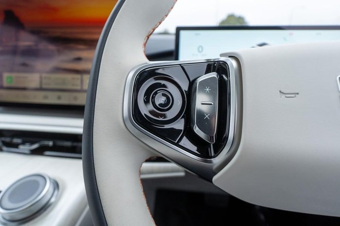 2026 Geely Starray EM-i Inspire