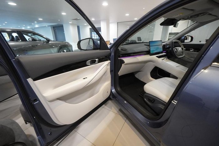 2026 Geely Starray EM-i Inspire