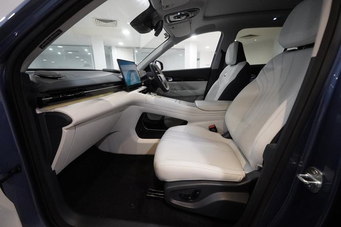 2026 Geely Starray EM-i Inspire