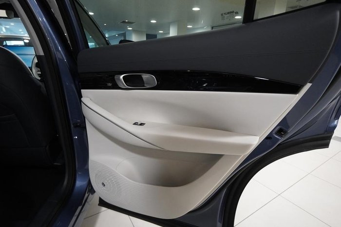 2026 Geely Starray EM-i Inspire