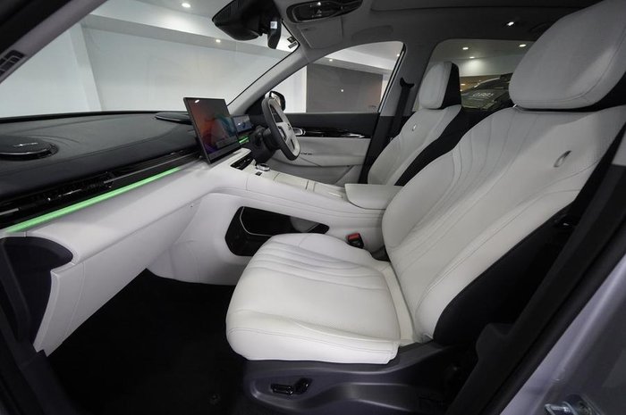 2026 Geely Starray EM-i Inspire
