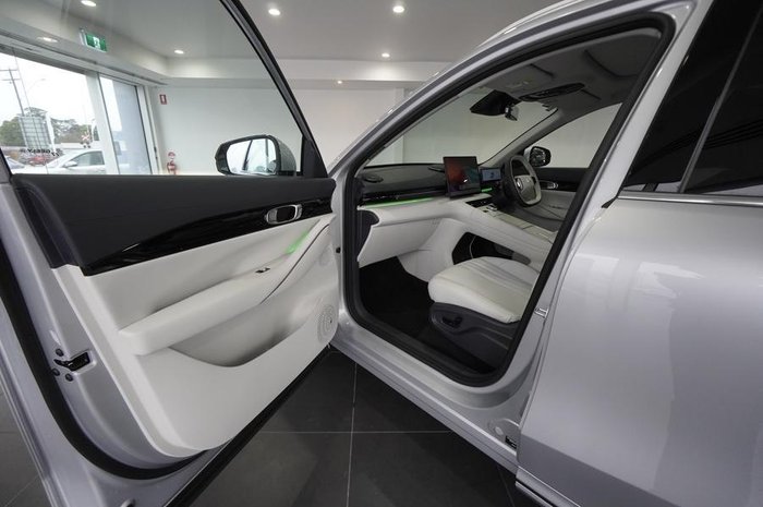 2026 Geely Starray EM-i Inspire