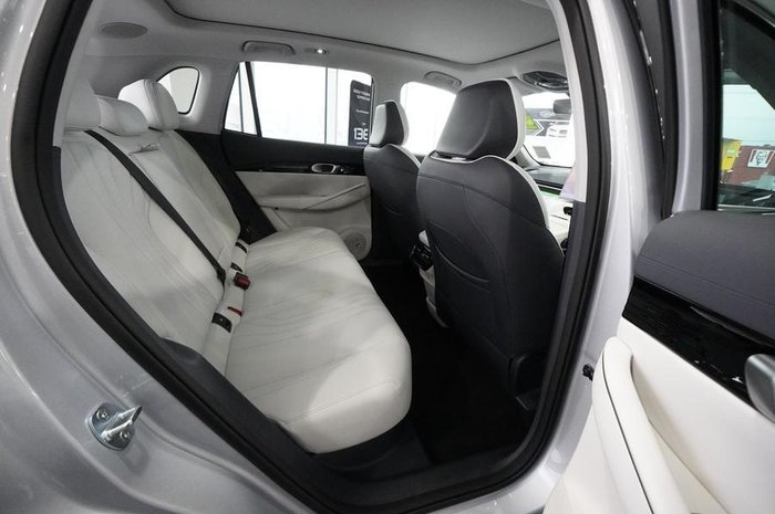 2026 Geely Starray EM-i Inspire