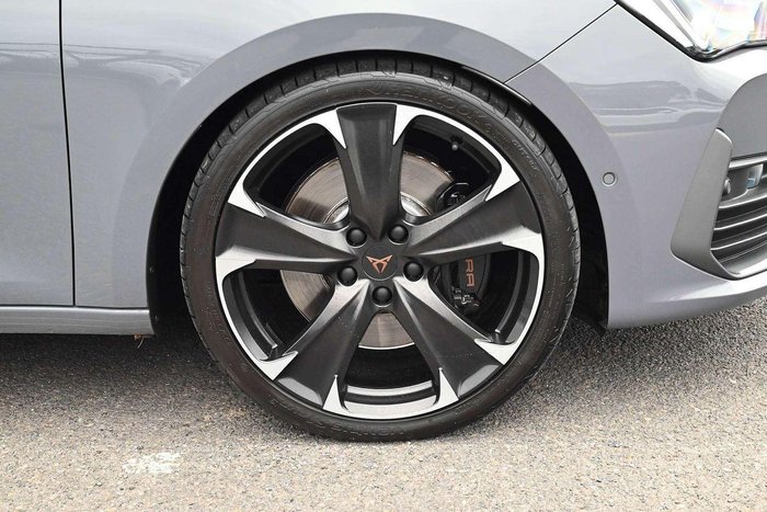 2022 CUPRA Leon VZ