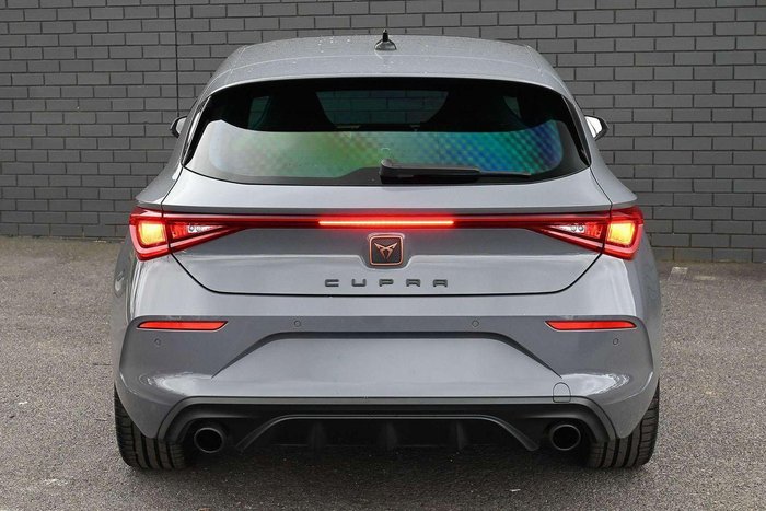 2022 CUPRA Leon VZ