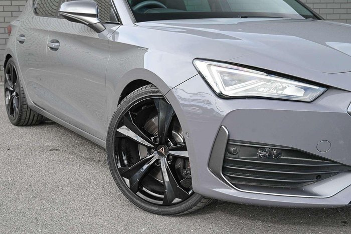 2022 CUPRA Leon VZ