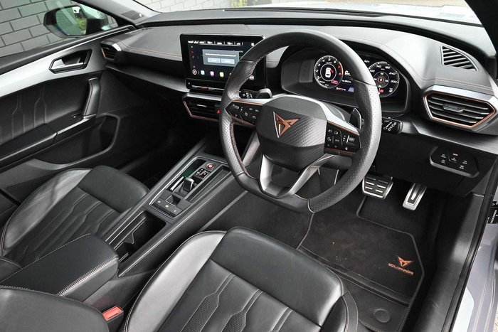 2022 CUPRA Leon VZ